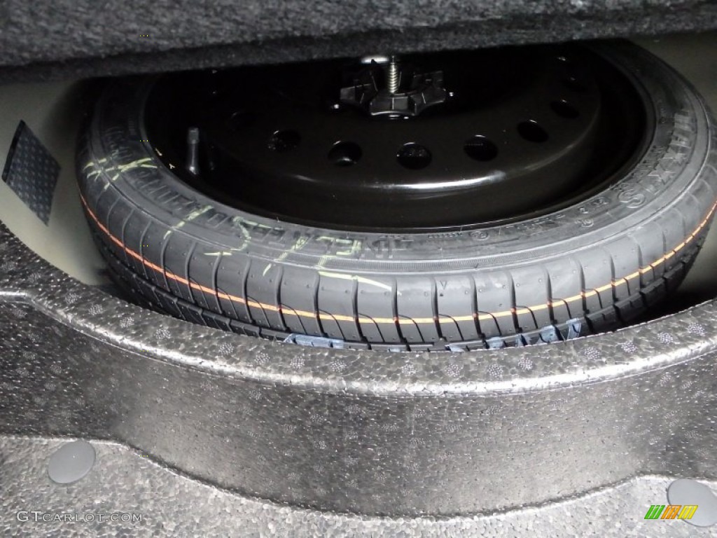 2014 Impala LTZ - Silver Ice Metallic / Jet Black/Dark Titanium photo #9