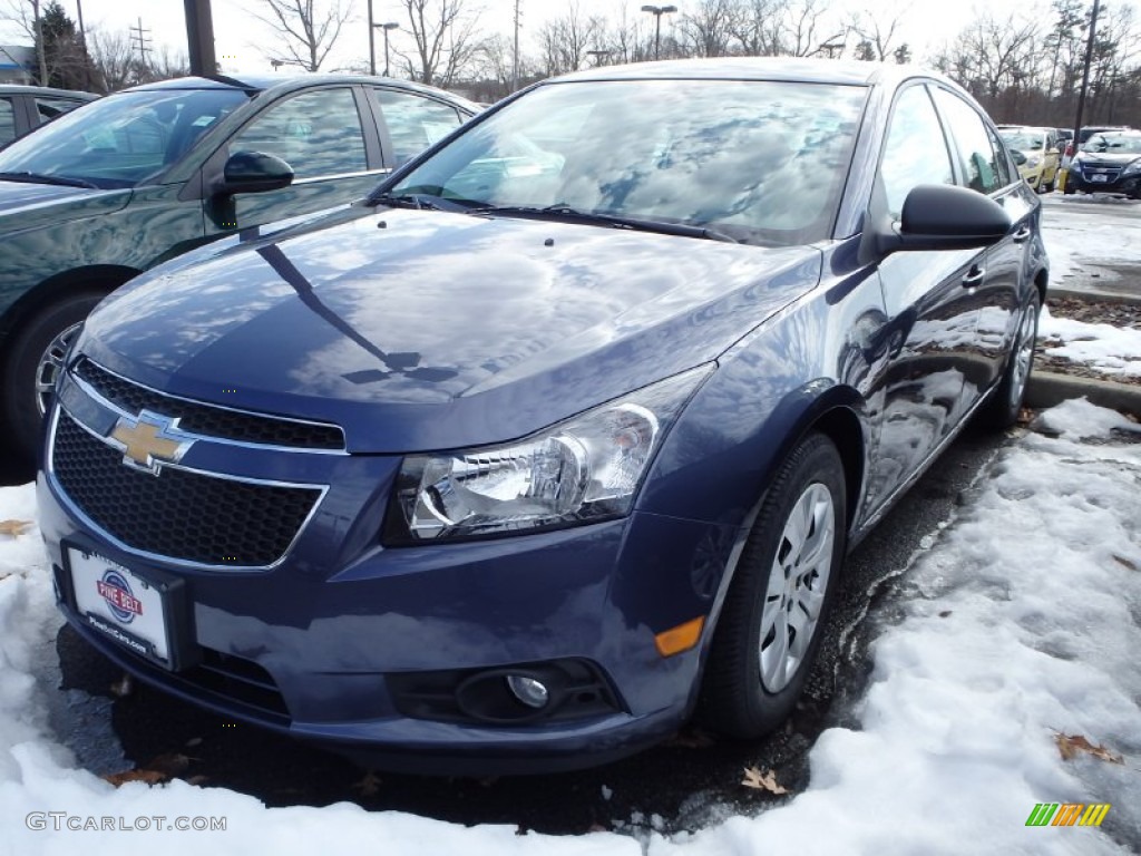 2014 Cruze LS - Atlantis Blue Metallic / Jet Black/Medium Titanium photo #1