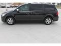 Nocturne Black Metallic 2010 Volkswagen Routan SEL Premium Exterior