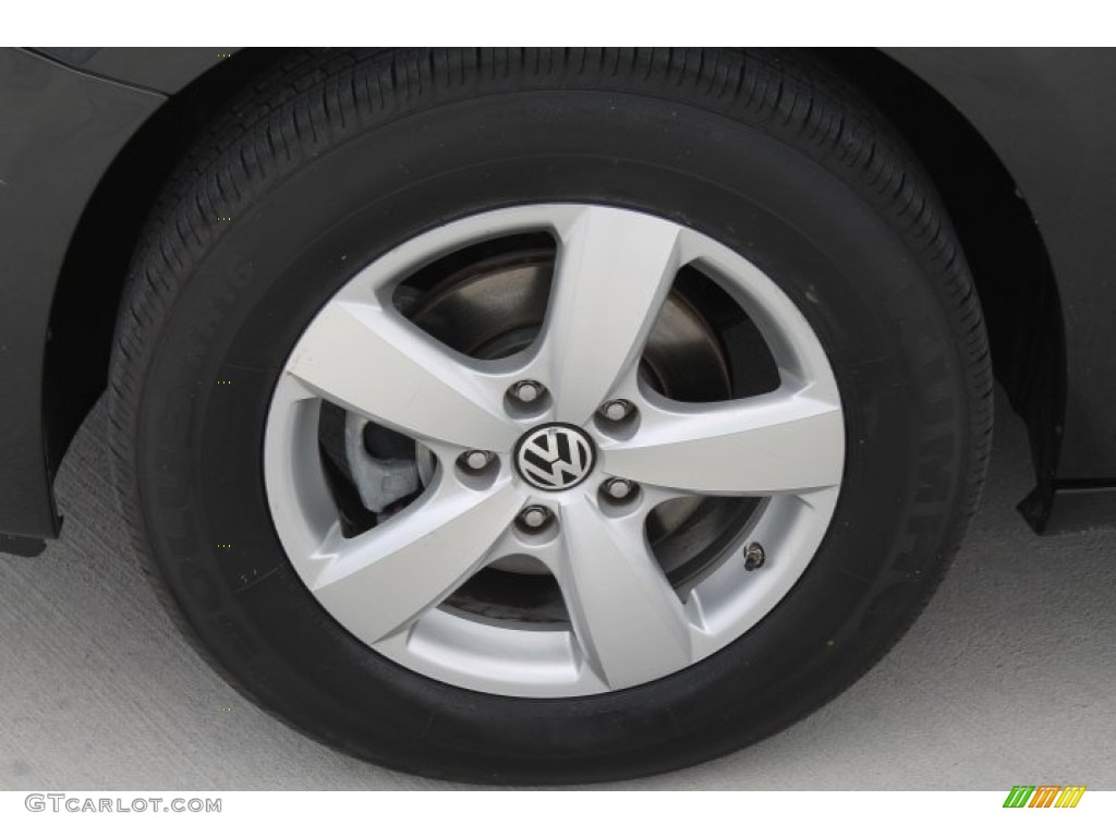 2010 Volkswagen Routan SEL Premium Wheel Photo #90837640