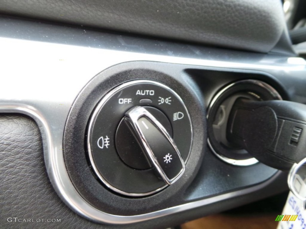 2014 Porsche Boxster S Controls Photo #90838001