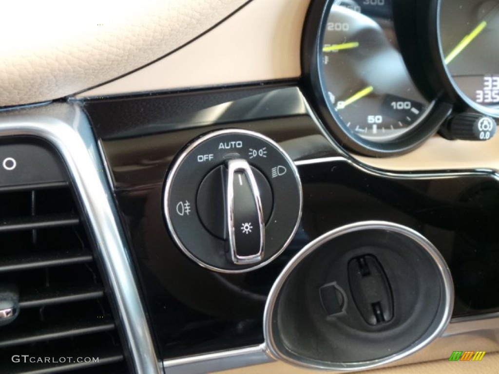 2014 Porsche Panamera S E-Hybrid Controls Photo #90841069