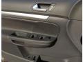 Platinum Grey Metallic - Jetta SE Sedan Photo No. 10