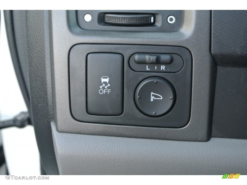 2011 CR-V SE - Taffeta White / Gray photo #13