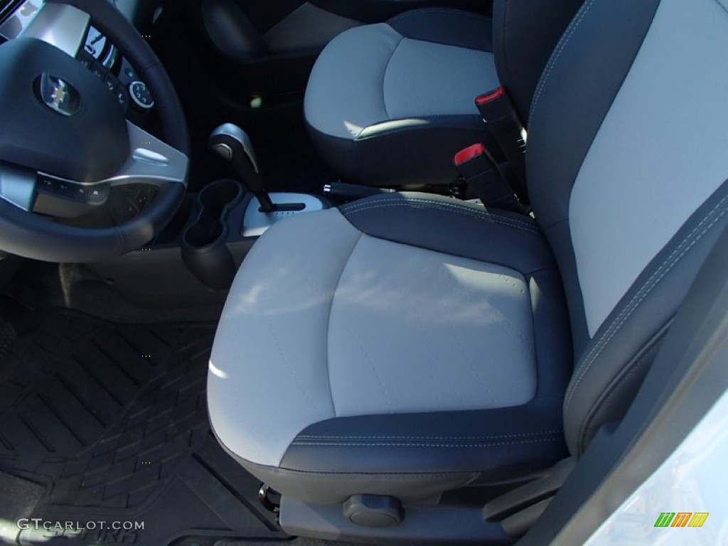 Light Titanium/Silver Interior 2014 Chevrolet Spark LT Photo #90848680
