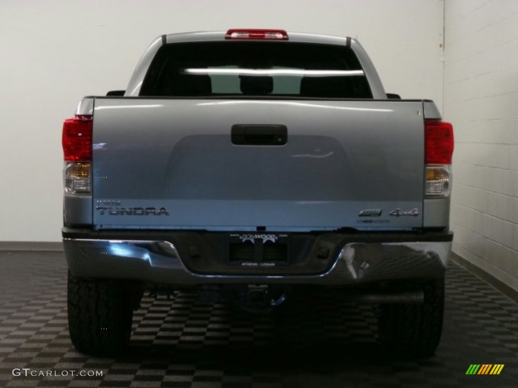 2011 Tundra Double Cab 4x4 - Silver Sky Metallic / Graphite Gray photo #4