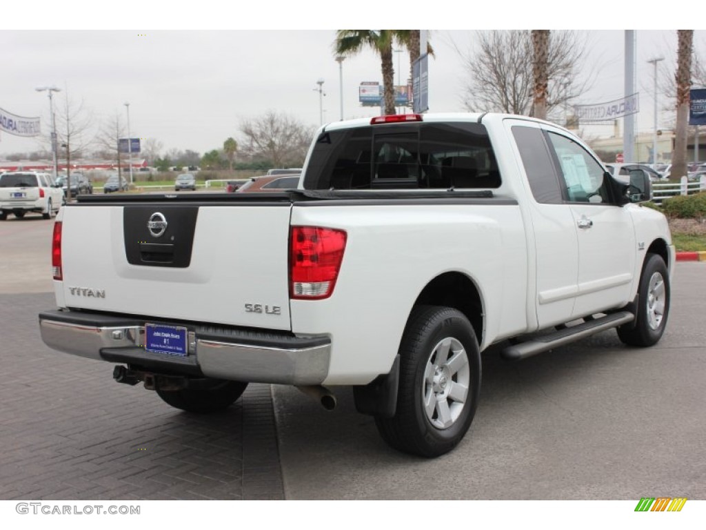 2004 Titan LE King Cab 4x4 - White / Graphite/Titanium photo #8