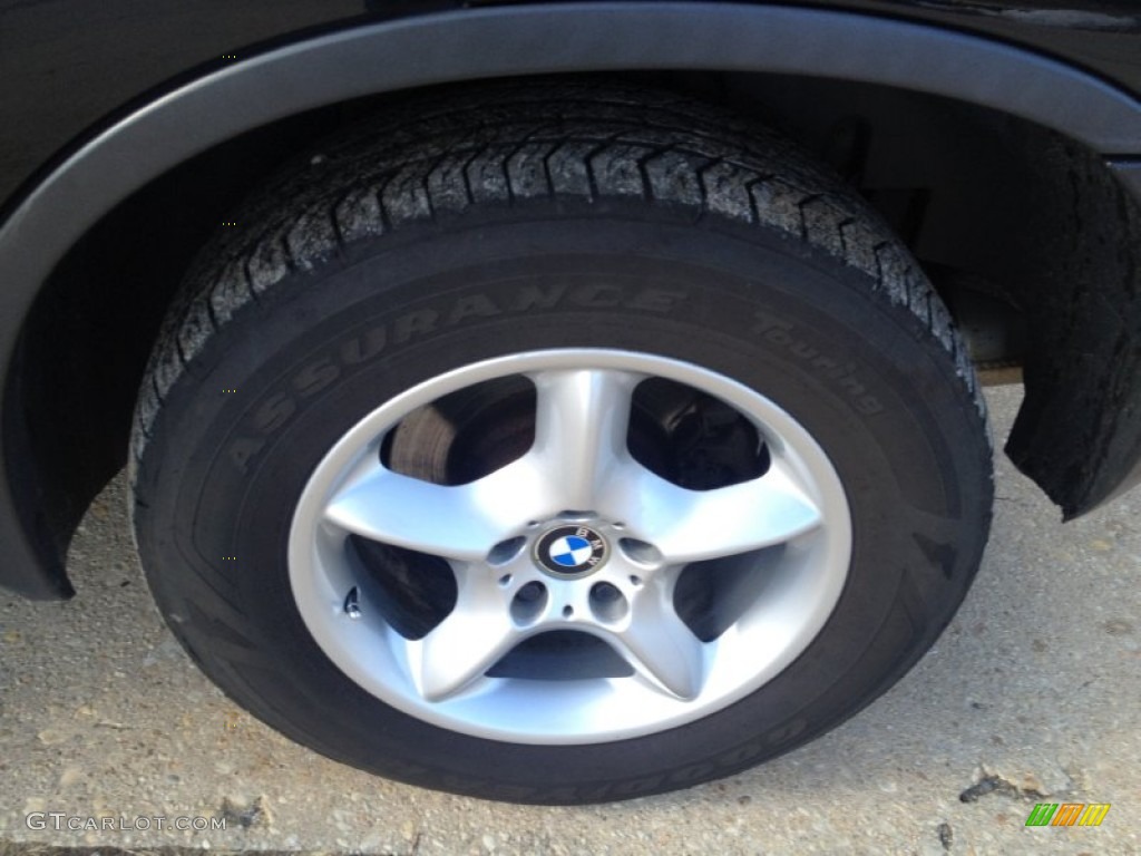 2003 BMW X5 3.0i Wheel Photos