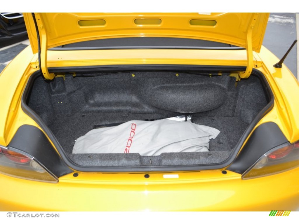2004 Honda S2000 Roadster Trunk Photos