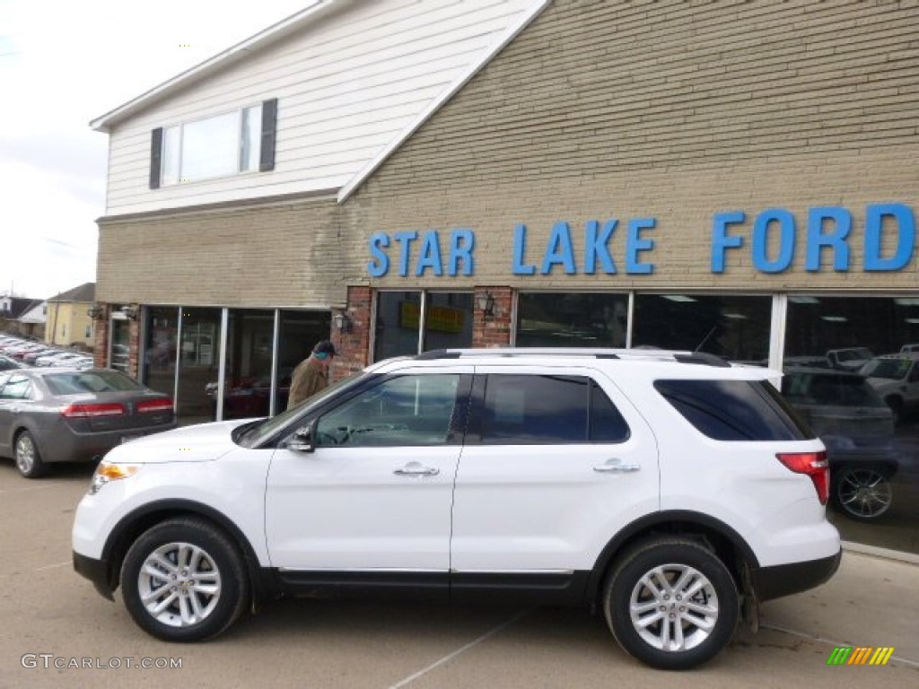2014 Explorer XLT 4WD - Oxford White / Medium Light Stone photo #7