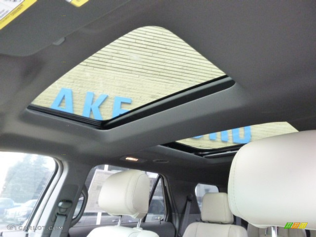 2014 Explorer XLT 4WD - Oxford White / Medium Light Stone photo #14