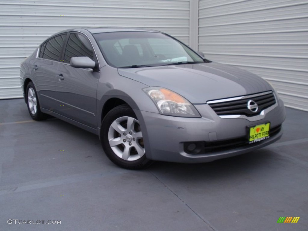 Precision Gray Metallic Nissan Altima