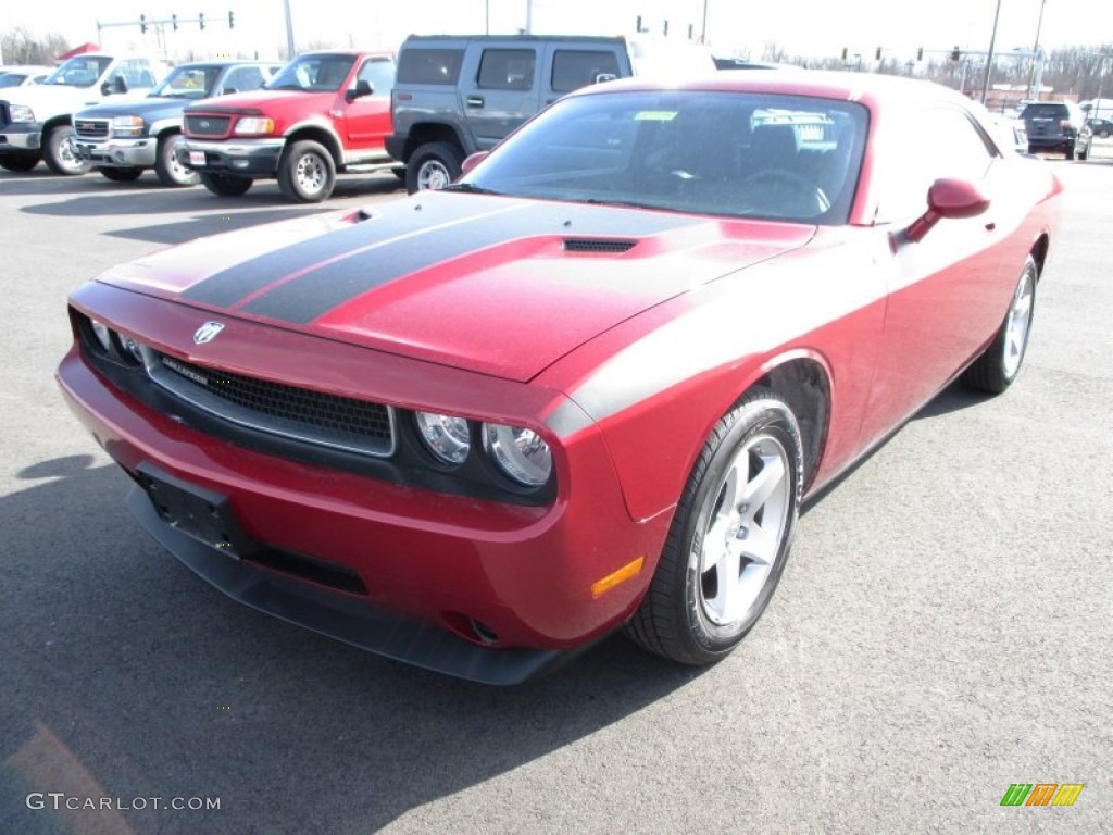 2009 Challenger SE - Inferno Red Crystal Pearl Coat / Dark Slate Gray photo #3