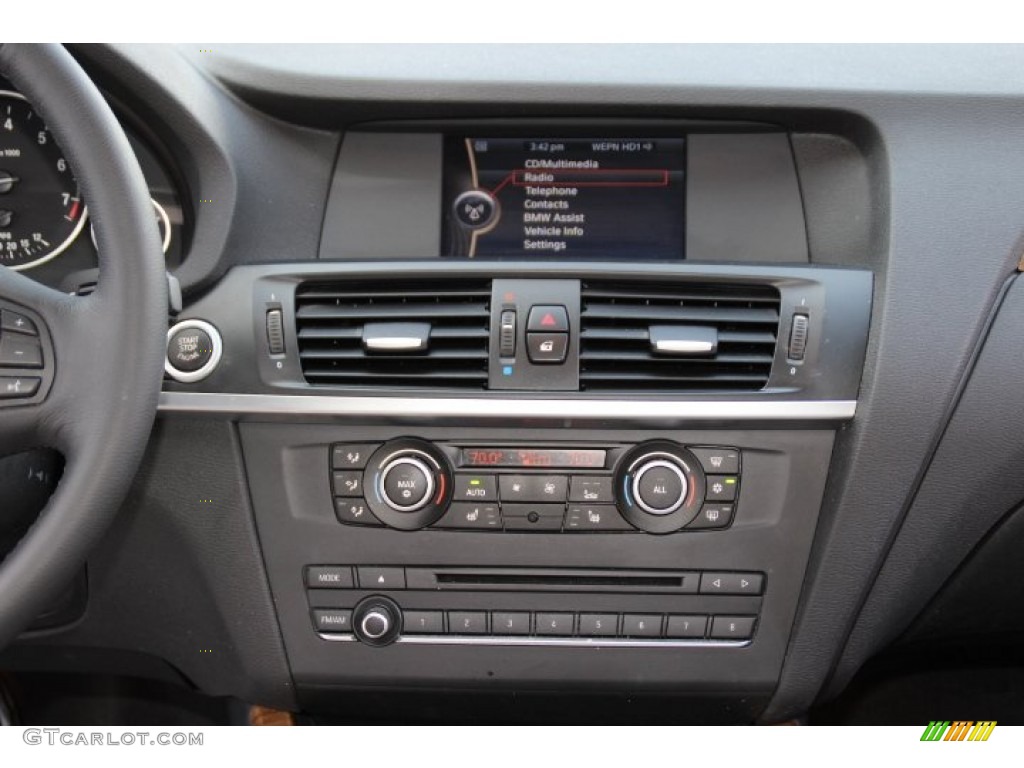 2011 BMW X3 xDrive 28i Controls Photo #90863738