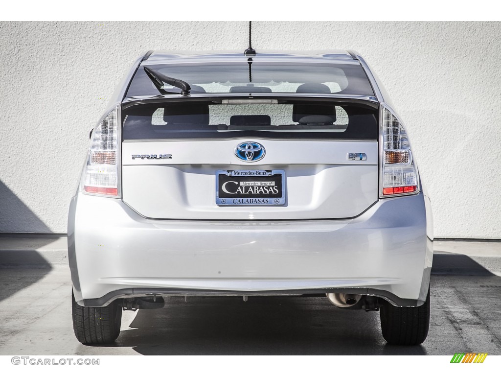 2010 Prius Hybrid II - Classic Silver Metallic / Dark Gray photo #3