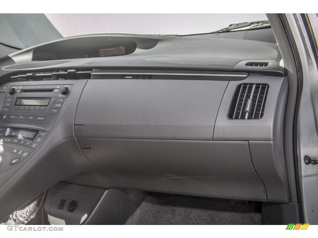 2010 Prius Hybrid II - Classic Silver Metallic / Dark Gray photo #21