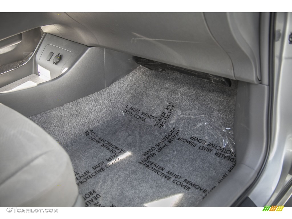 2010 Prius Hybrid II - Classic Silver Metallic / Dark Gray photo #22