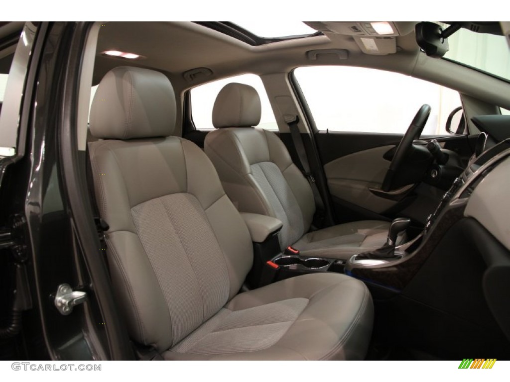 2014 Buick Verano Convenience Front Seat Photos