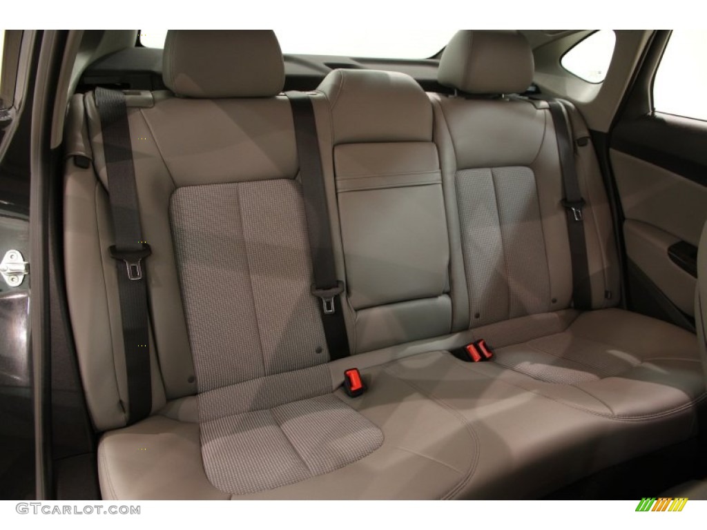 2014 Buick Verano Convenience Rear Seat Photo #90871544