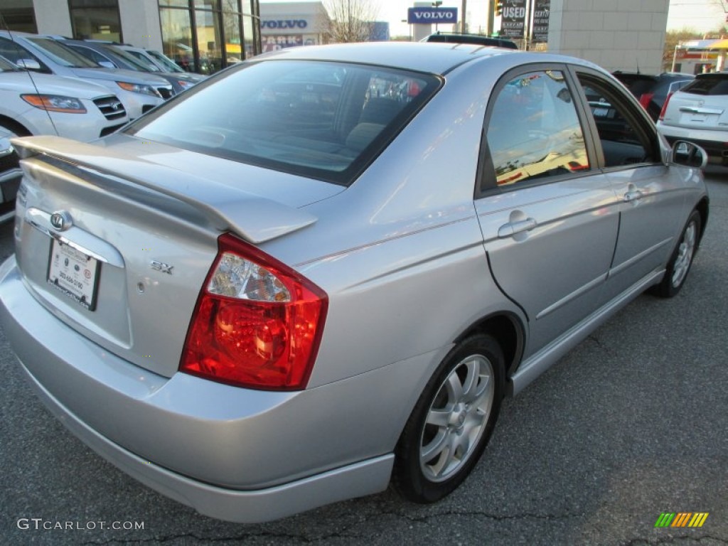 2006 Spectra SX Sedan - Clear Silver / Gray photo #6
