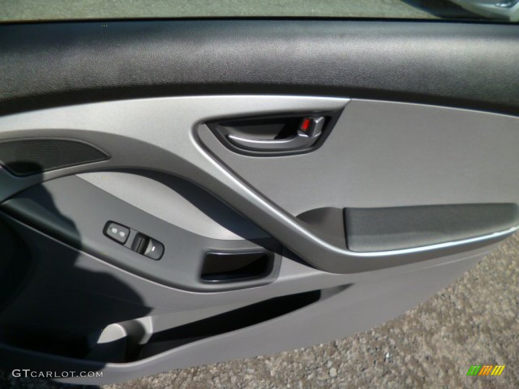 2014 Elantra SE Sedan - Gray / Gray photo #11
