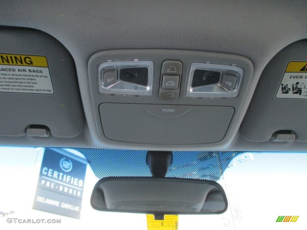2006 Spectra SX Sedan - Clear Silver / Gray photo #36