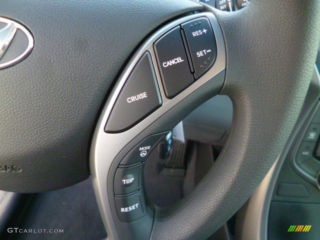 2014 Elantra SE Sedan - Gray / Gray photo #18