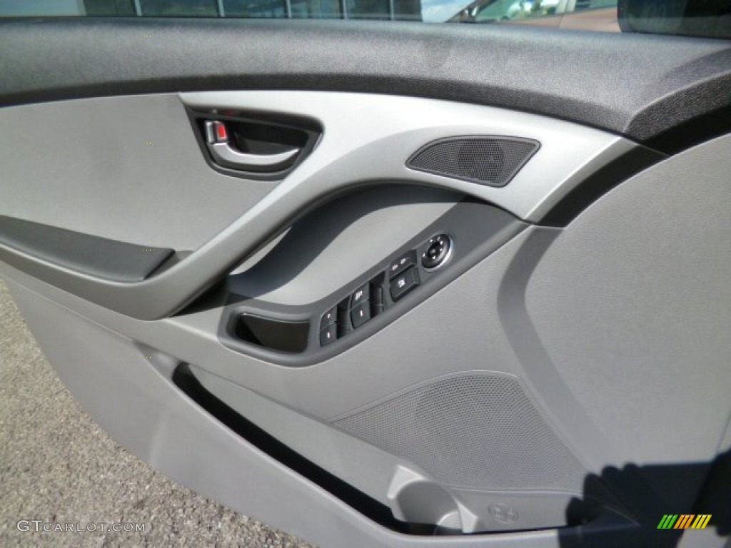 2014 Elantra SE Sedan - Gray / Gray photo #17