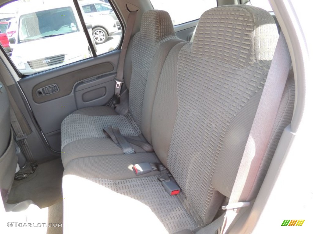 2001 Xterra SE V6 - Cloud White / Dusk Gray photo #7