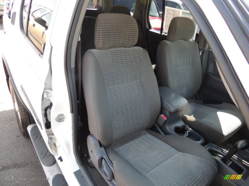 2001 Xterra SE V6 - Cloud White / Dusk Gray photo #11