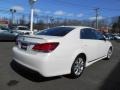 Blizzard White Pearl - Avalon Limited Photo No. 4