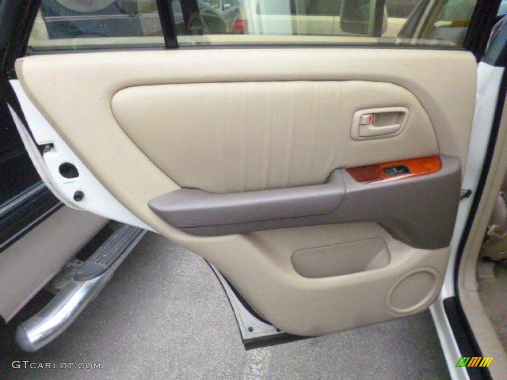 2000 RX 300 AWD - Pearl White / Ivory photo #9