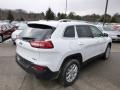 Bright White - Cherokee Latitude 4x4 Photo No. 6