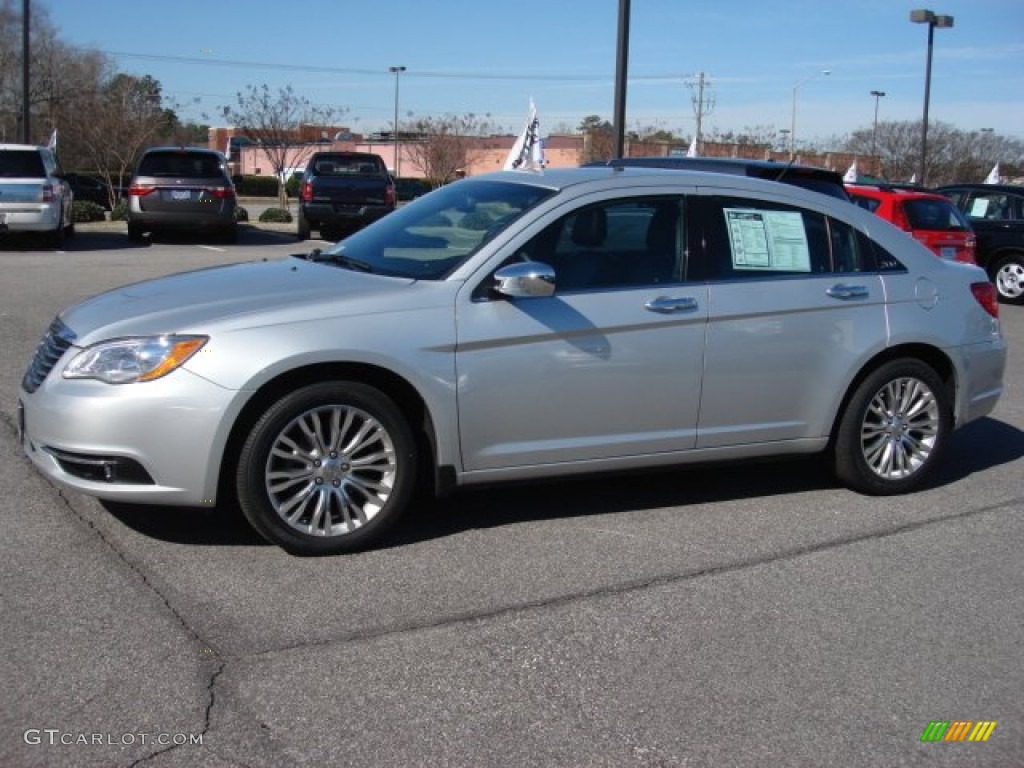 2012 200 Limited Sedan - Bright Silver Metallic / Black photo #3