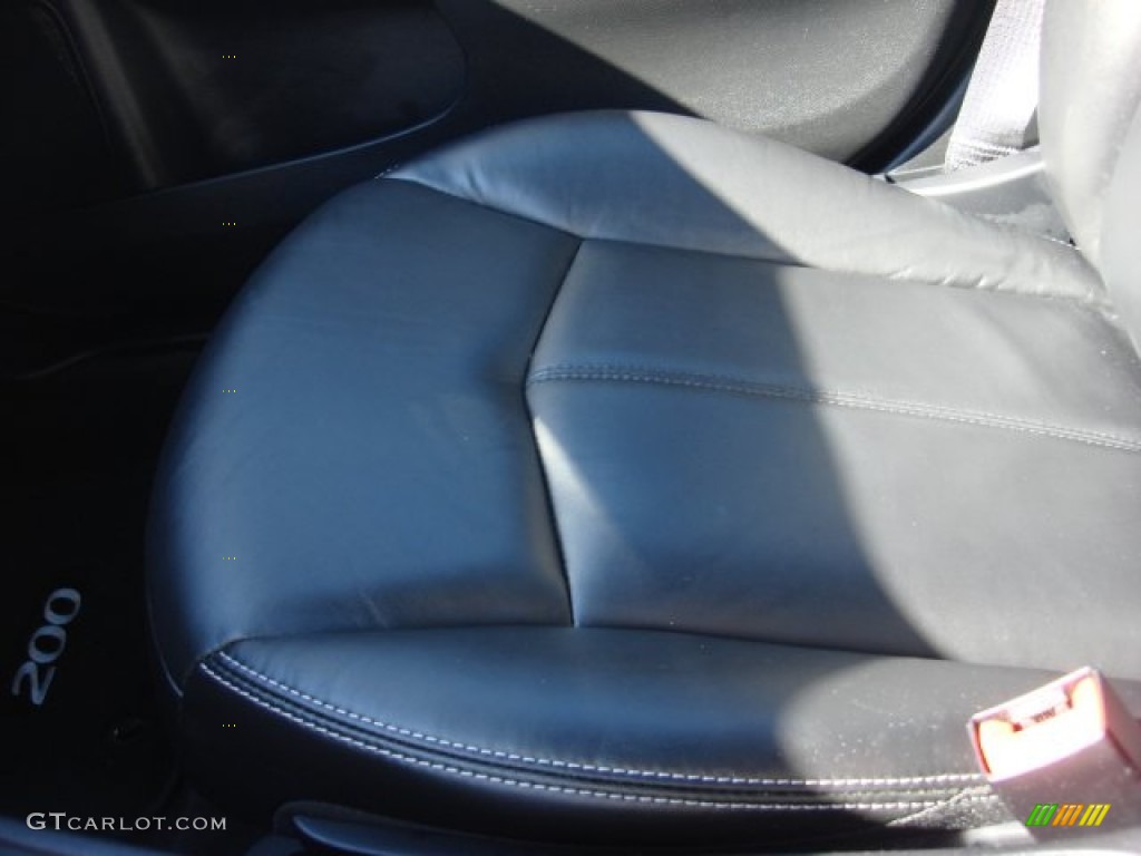 2012 200 Limited Sedan - Bright Silver Metallic / Black photo #24