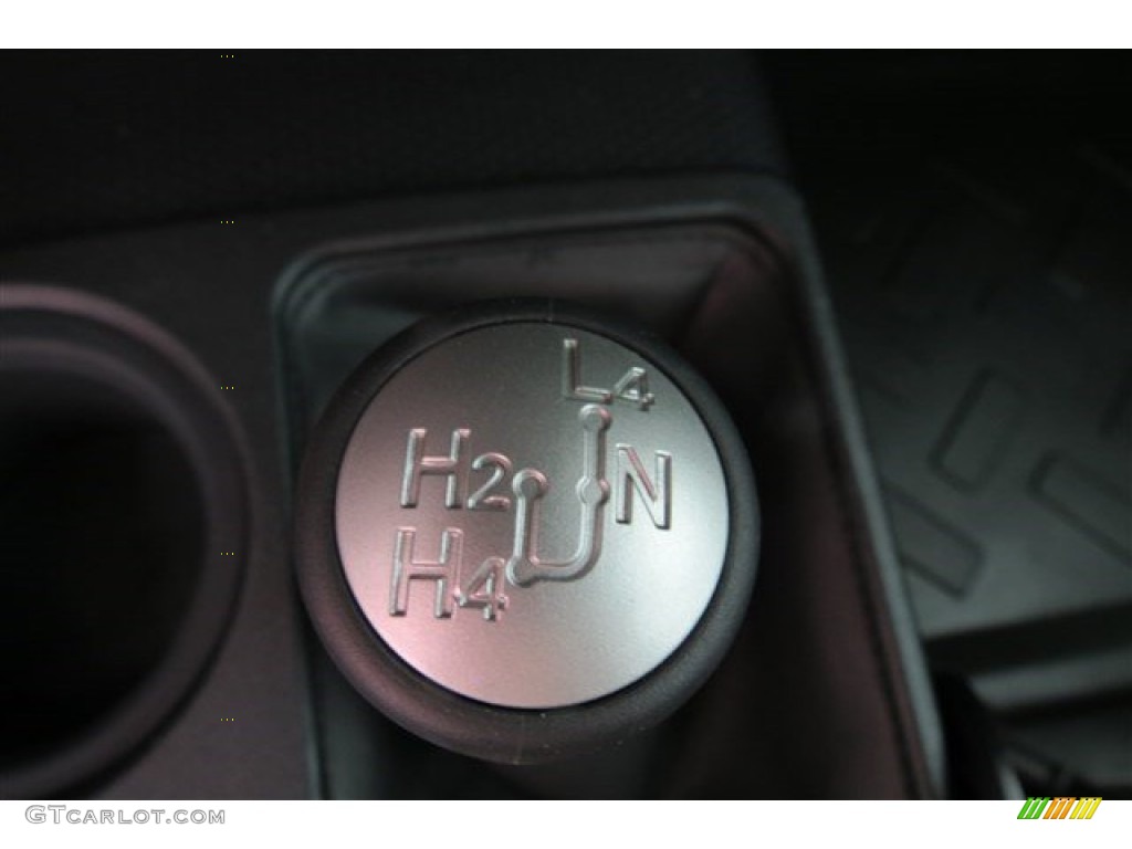2012 FJ Cruiser 4WD - Silver Fresco Metallic / Dark Charcoal photo #15