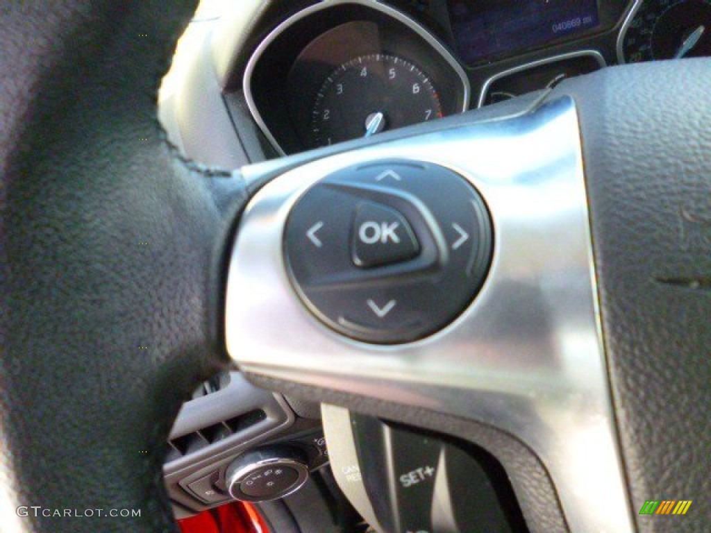 2012 Focus SEL Sedan - Race Red / Charcoal Black photo #16