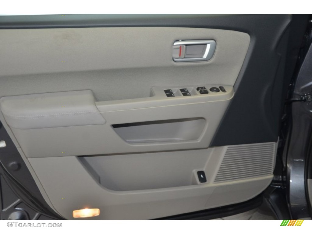 2014 Pilot LX - Modern Steel Metallic / Gray photo #9