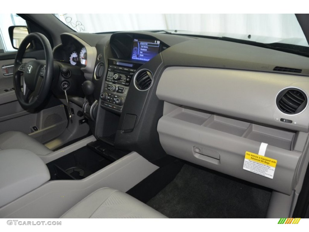 2014 Pilot LX - Modern Steel Metallic / Gray photo #29