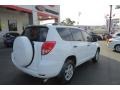 2006 Super White Toyota RAV4   photo #7