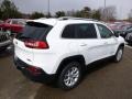 Bright White - Cherokee Latitude 4x4 Photo No. 6