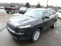 2014 Brilliant Black Crystal Pearl Jeep Cherokee Latitude 4x4  photo #2