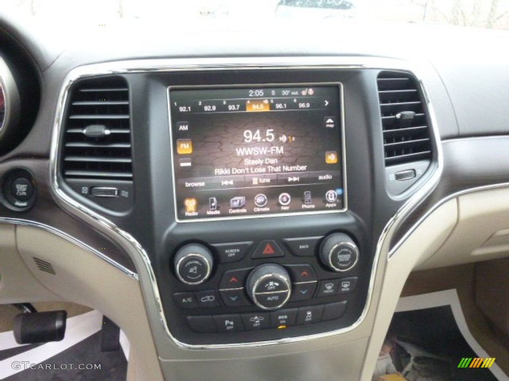 2014 Jeep Grand Cherokee Overland 4x4 Controls Photo #90894587