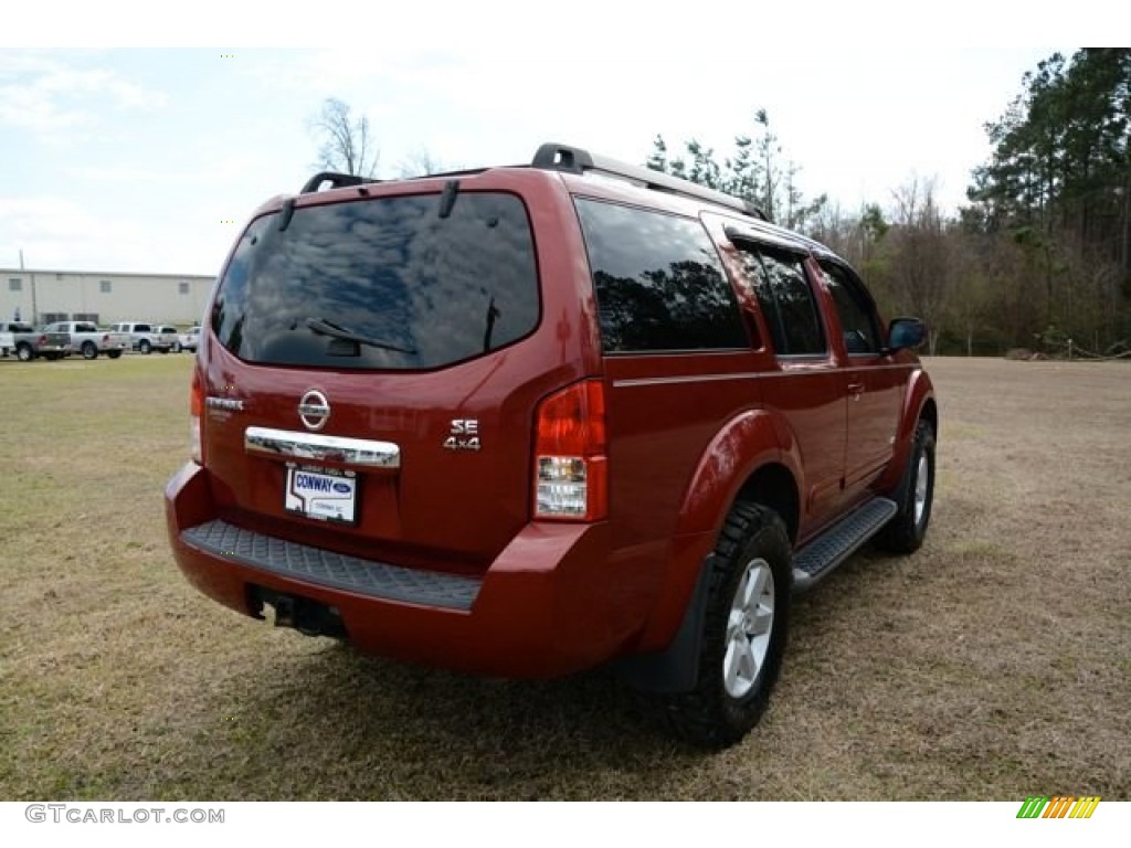 2008 Pathfinder SE 4x4 - Red Brawn / Graphite photo #5