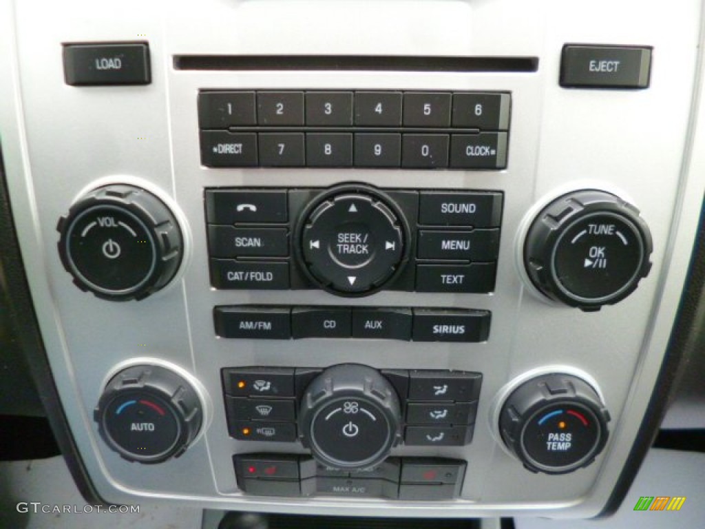 2010 Mariner V6 Premier 4WD - Gold Leaf Metallic / Black photo #19