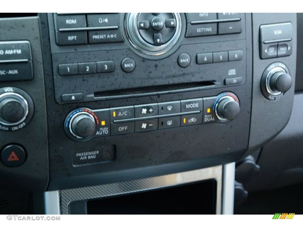 2008 Pathfinder SE 4x4 - Red Brawn / Graphite photo #30