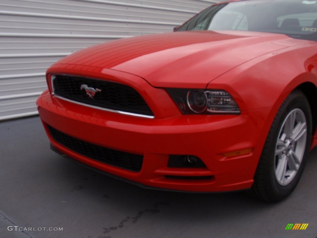 2014 Mustang V6 Convertible - Race Red / Charcoal Black photo #11