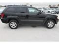 Black - Grand Cherokee Laredo Photo No. 10