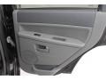 Black - Grand Cherokee Laredo Photo No. 38