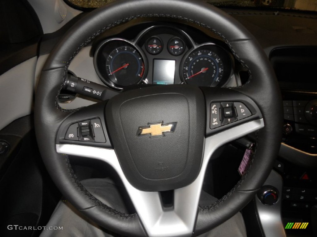 2014 Cruze LT - Rainforest Green Metallic / Medium Titanium photo #6